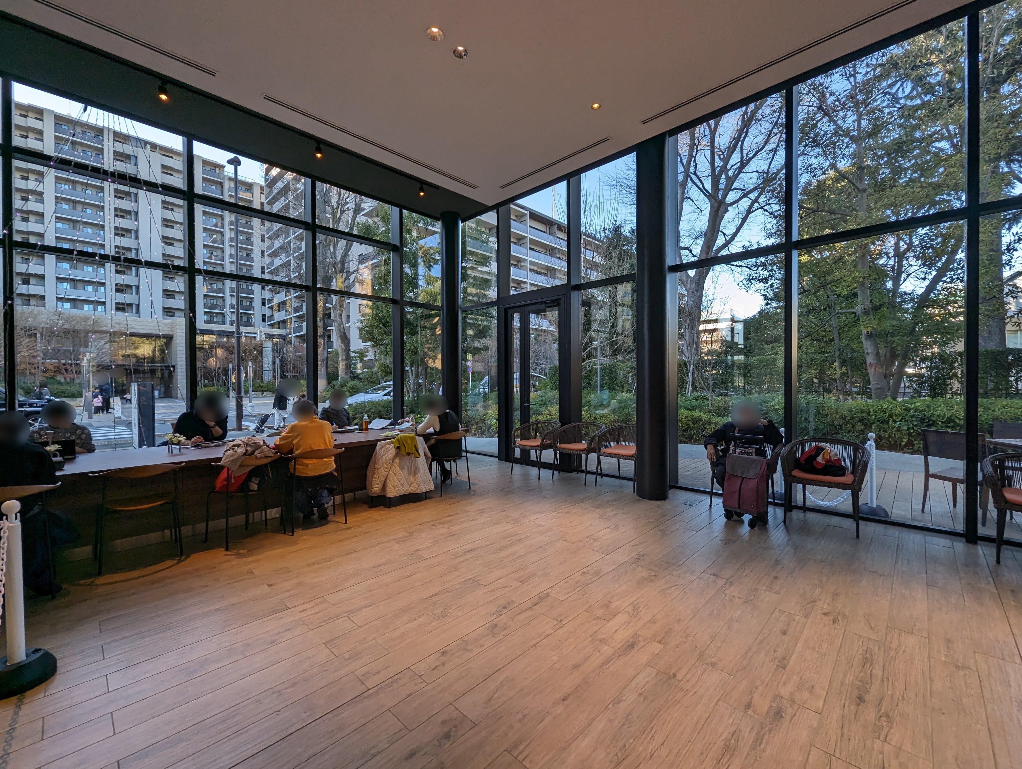 新江古田駅近く引き取り限定商品！ 　エイトライン 電源入れて直ぐに遊べます！ 新江古田駅近く 引き取り限定商品！ エイトライン 電源入れて直ぐに